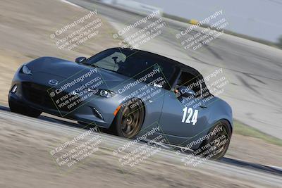 media/Oct-21-2023-Speed Ventures (Sat) [[ddf75163c5]]/Yellow/Grapevine/